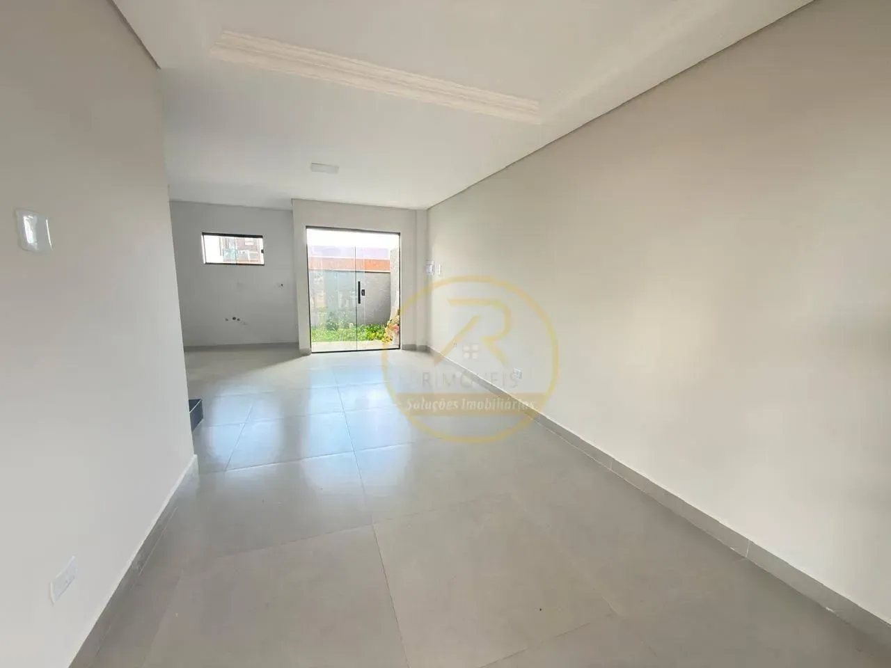 House 100 m² with 3 bedrooms and 2 parking spots — photo 34