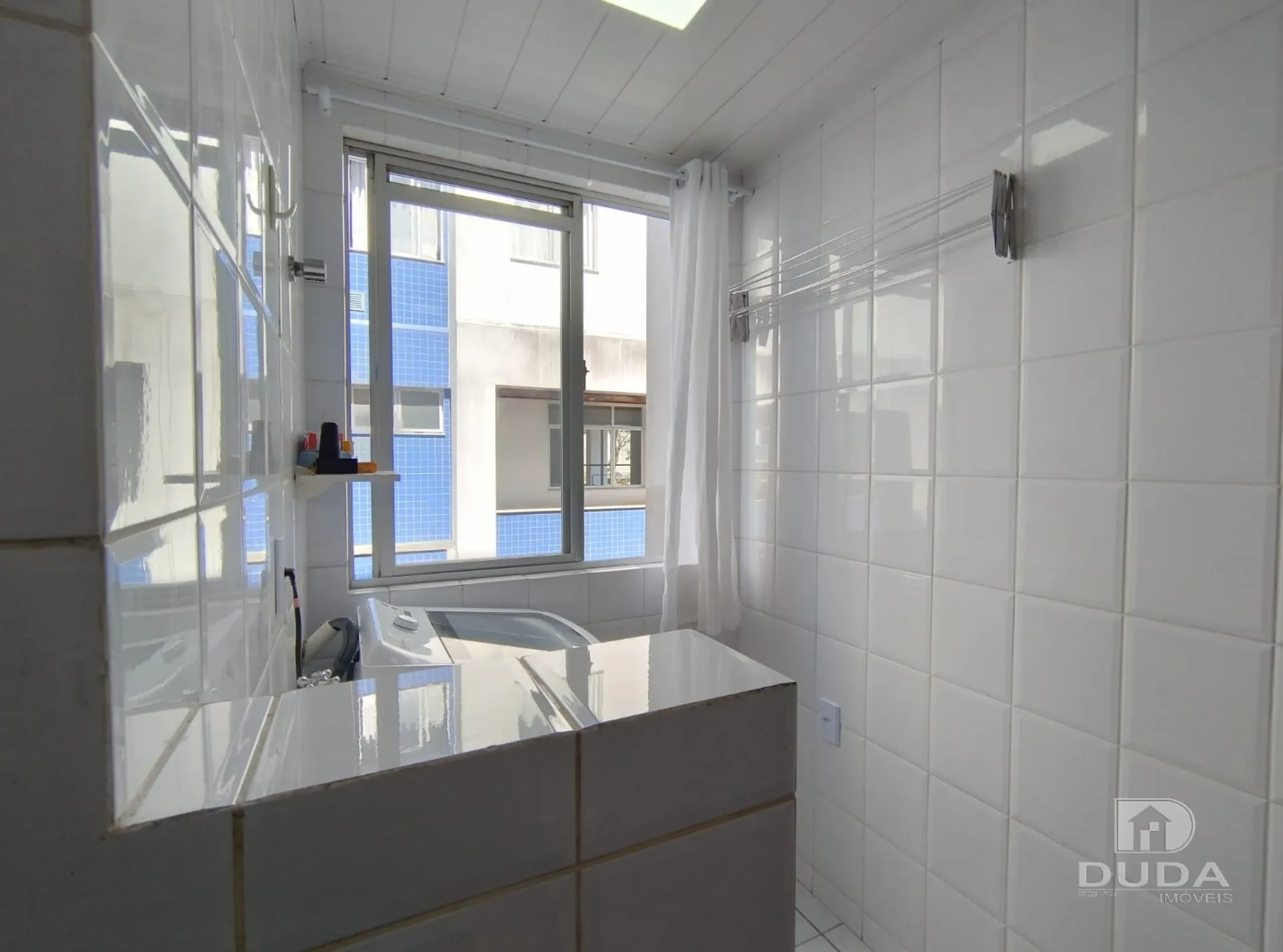 Apartamento amueblado de 2 dormitorios con plaza — photo 3