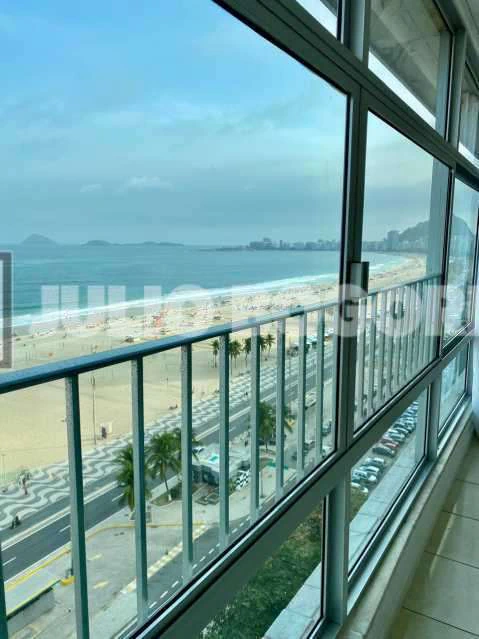 Apartamento mobiliado com 3 quartos e 341 m² — photo 8