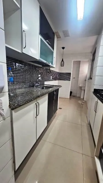 Unfurnished apartment with 3 bedrooms and 3 bathrooms — photo 7