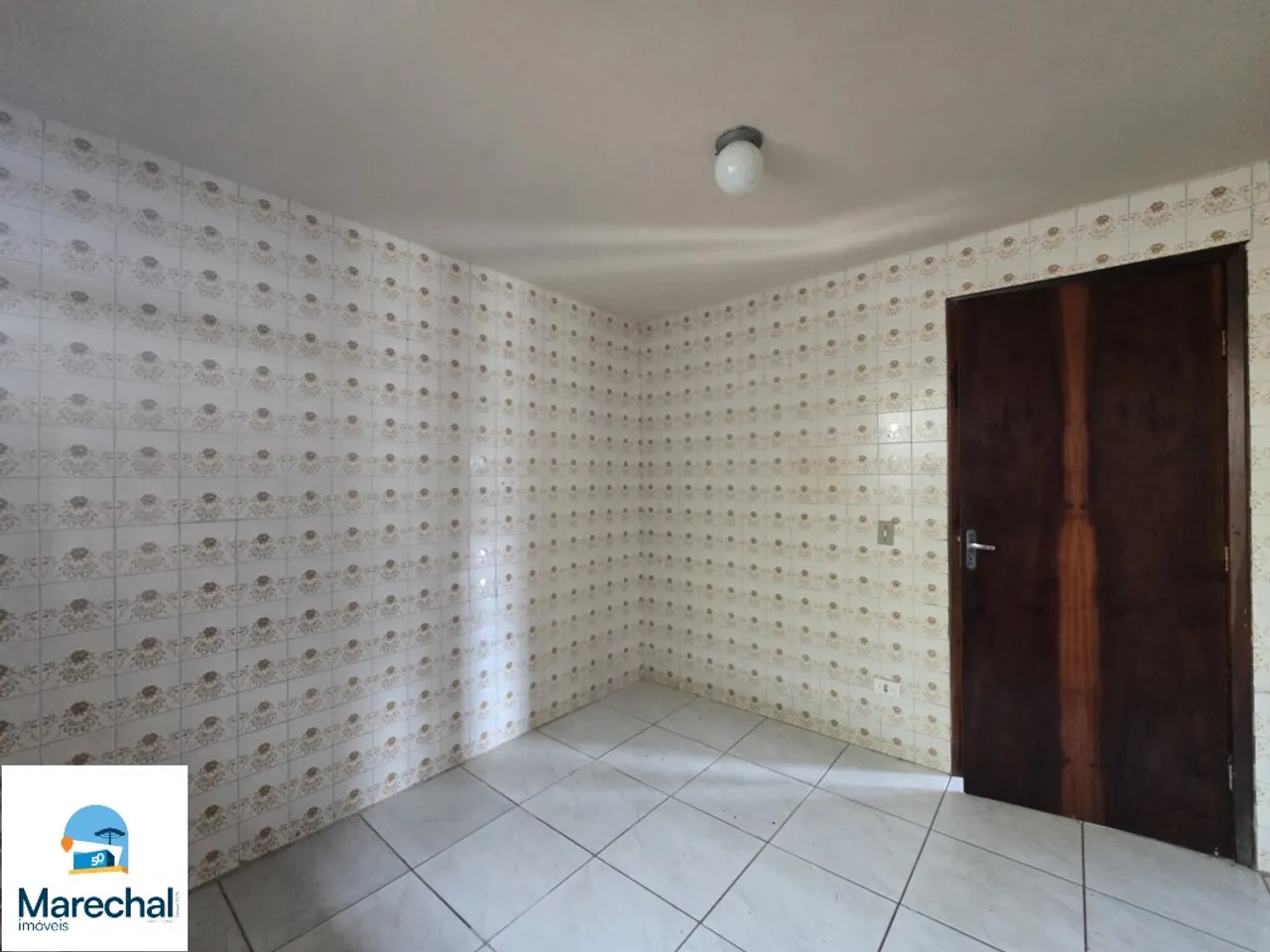 House with 3 bedrooms, 1 en-suite and 4 parking spots — photo 6