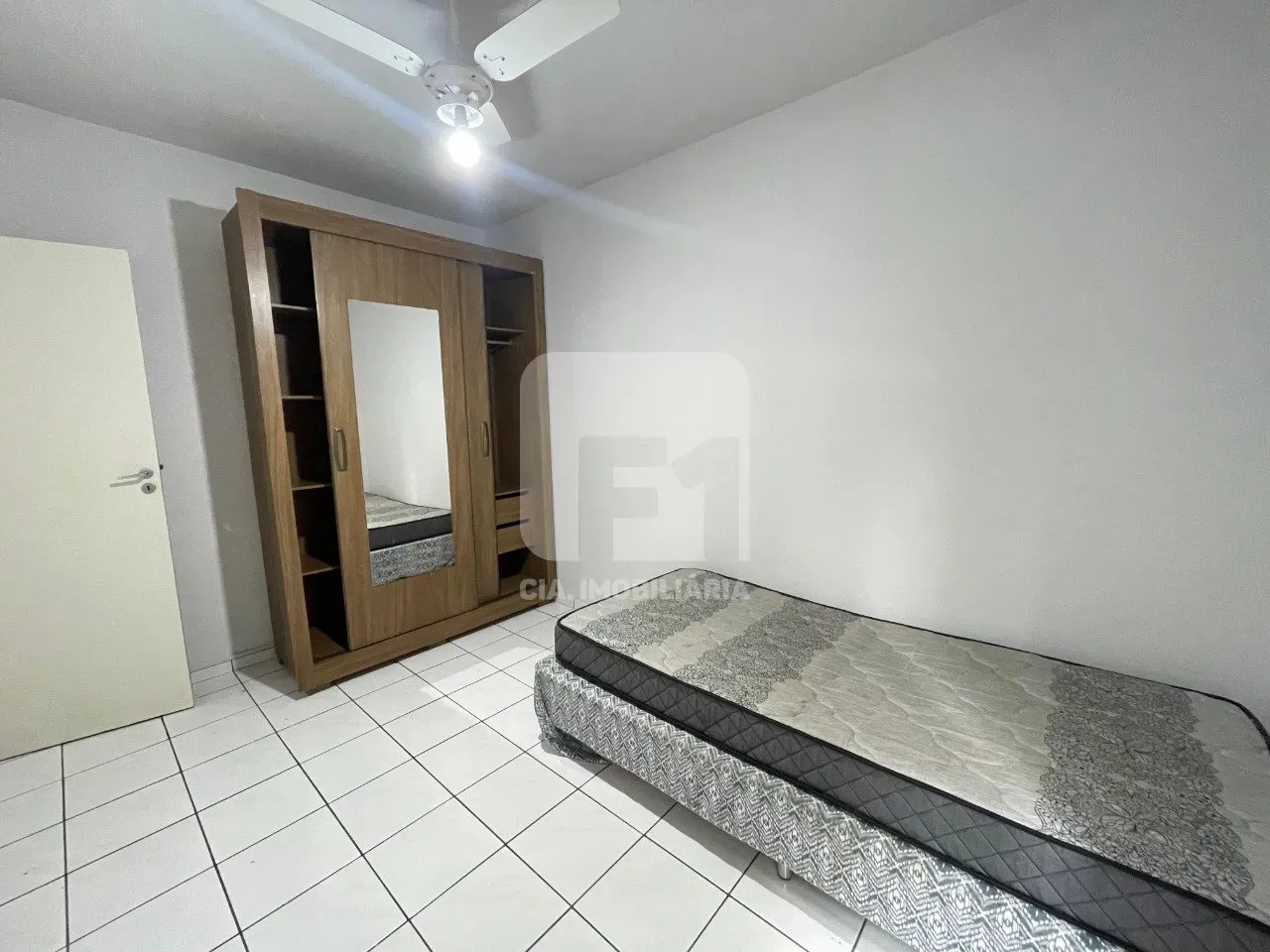 2-bedroom apartment with a gas stove and 70 m² — photo 15