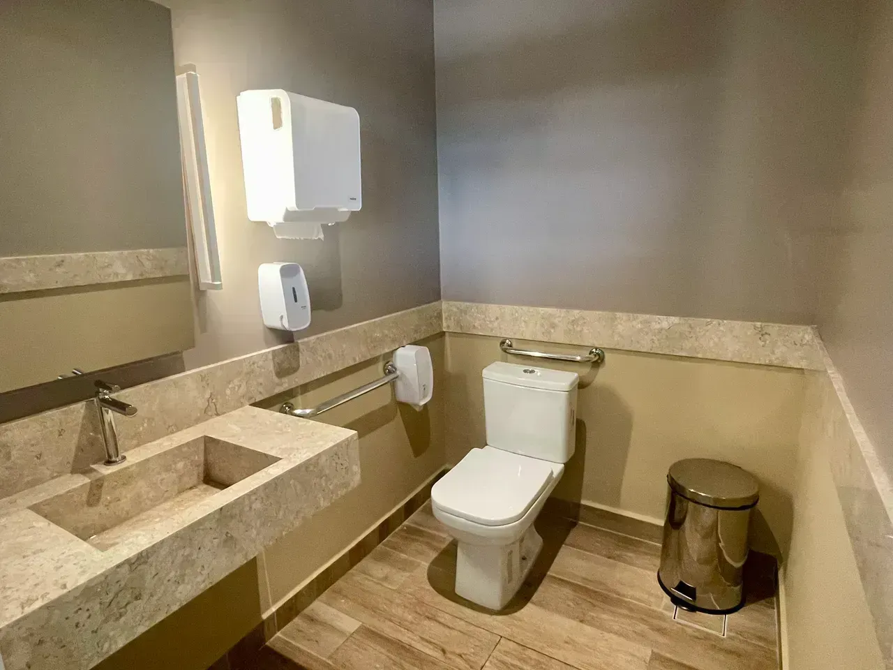 Duplex penthouse furnished with 4 bedrooms 235 m² — photo 31