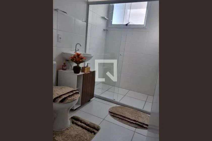 Apartamento mobiliado de 48 m² com 2 quartos e fogão a gás — photo 17