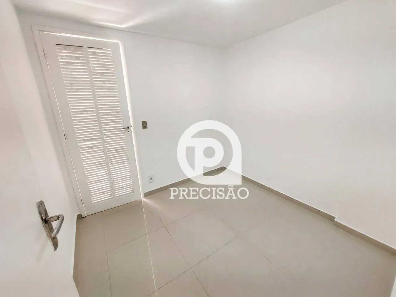70 m² apartment with laundry area and 1 bedroom — photo 16