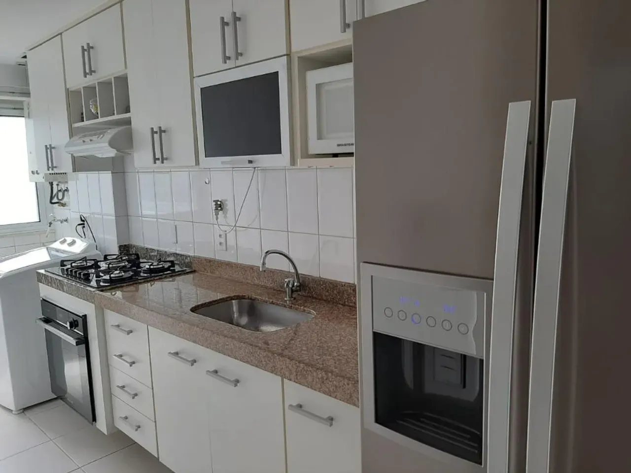 Квартира 67 м² з робочим місцем та пральною машиною — photo 17