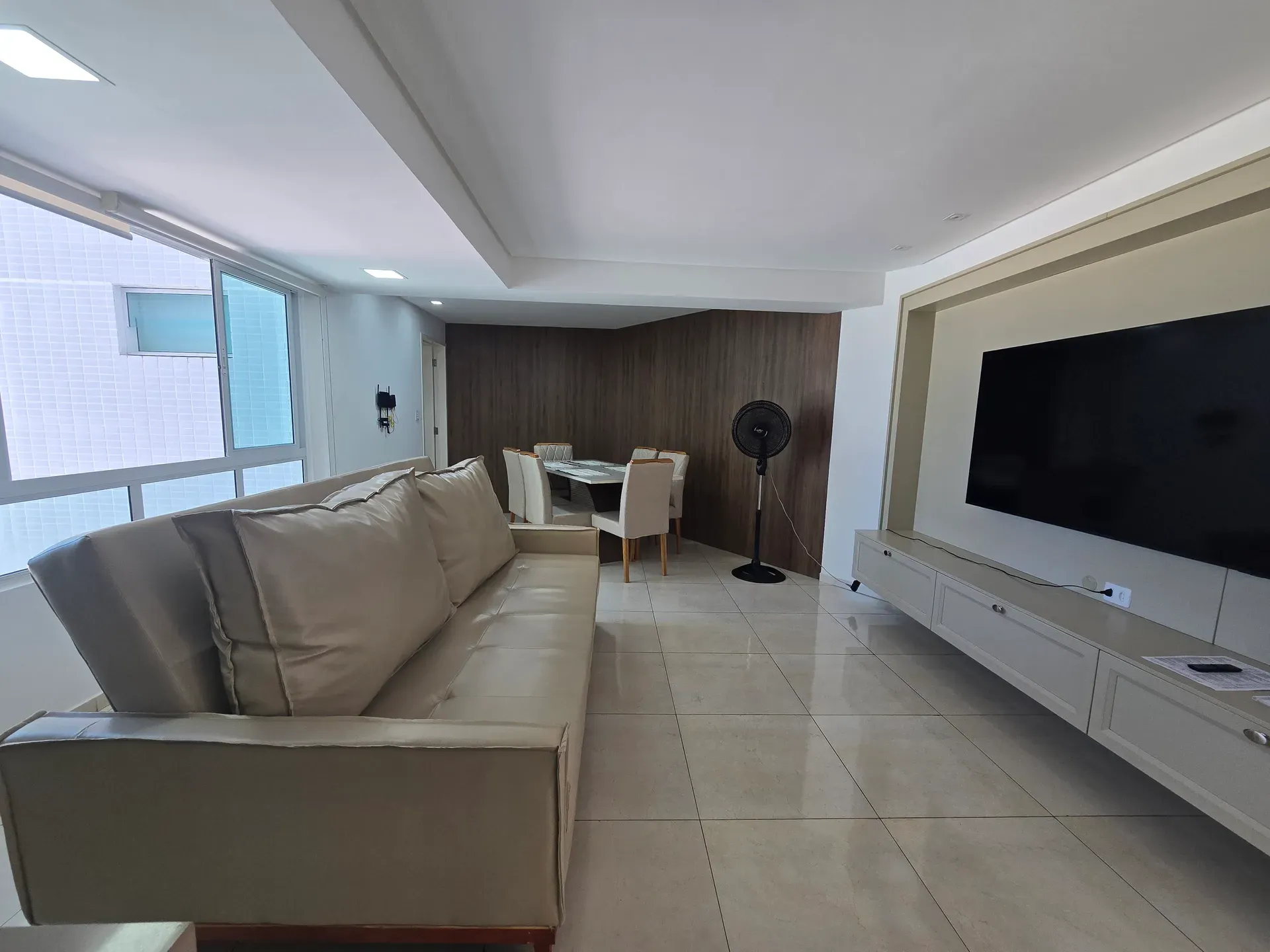 Apartamento amueblado de 82 m² con 2 suites y parrilla en balcón