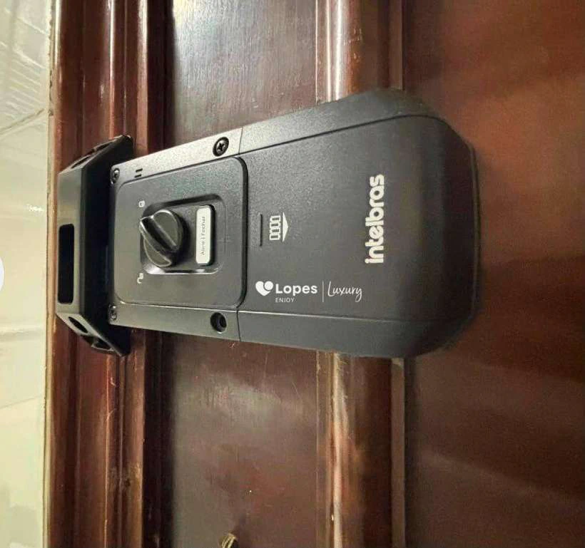 Apartamento mobiliado com 3 quartos e cozinha fechada — photo 2
