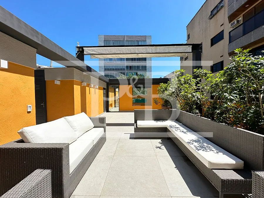 Penthouse with 4 bedrooms and 539 m² with floor-to-ceiling windows — photo 7
