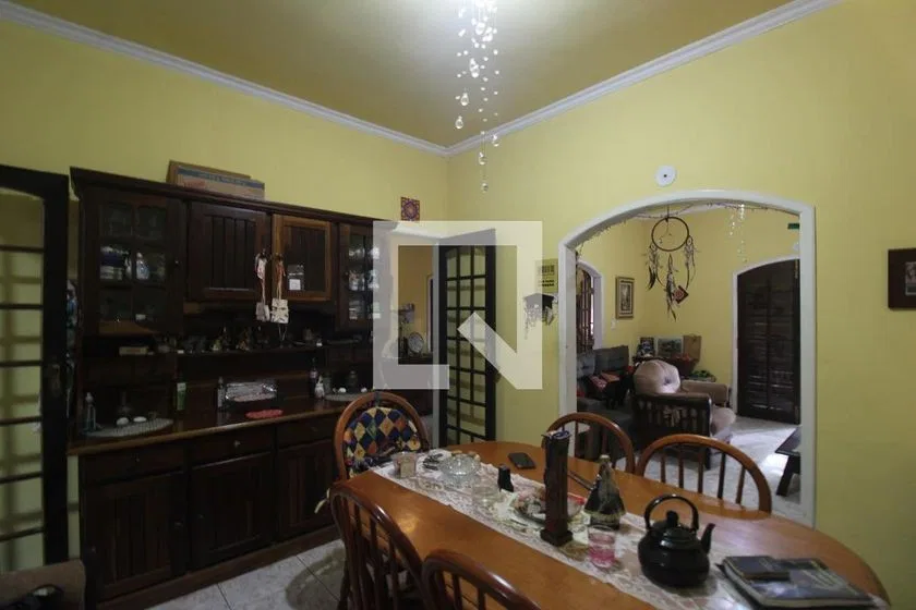 Sobrado em condomínio com 6 quartos e 450 m² — photo 4