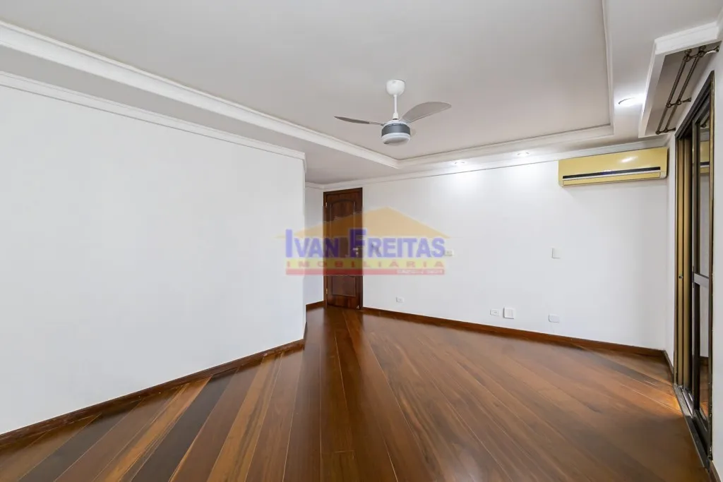 House with 5 bedrooms and balcony, plus 5 parking spots — photo 49