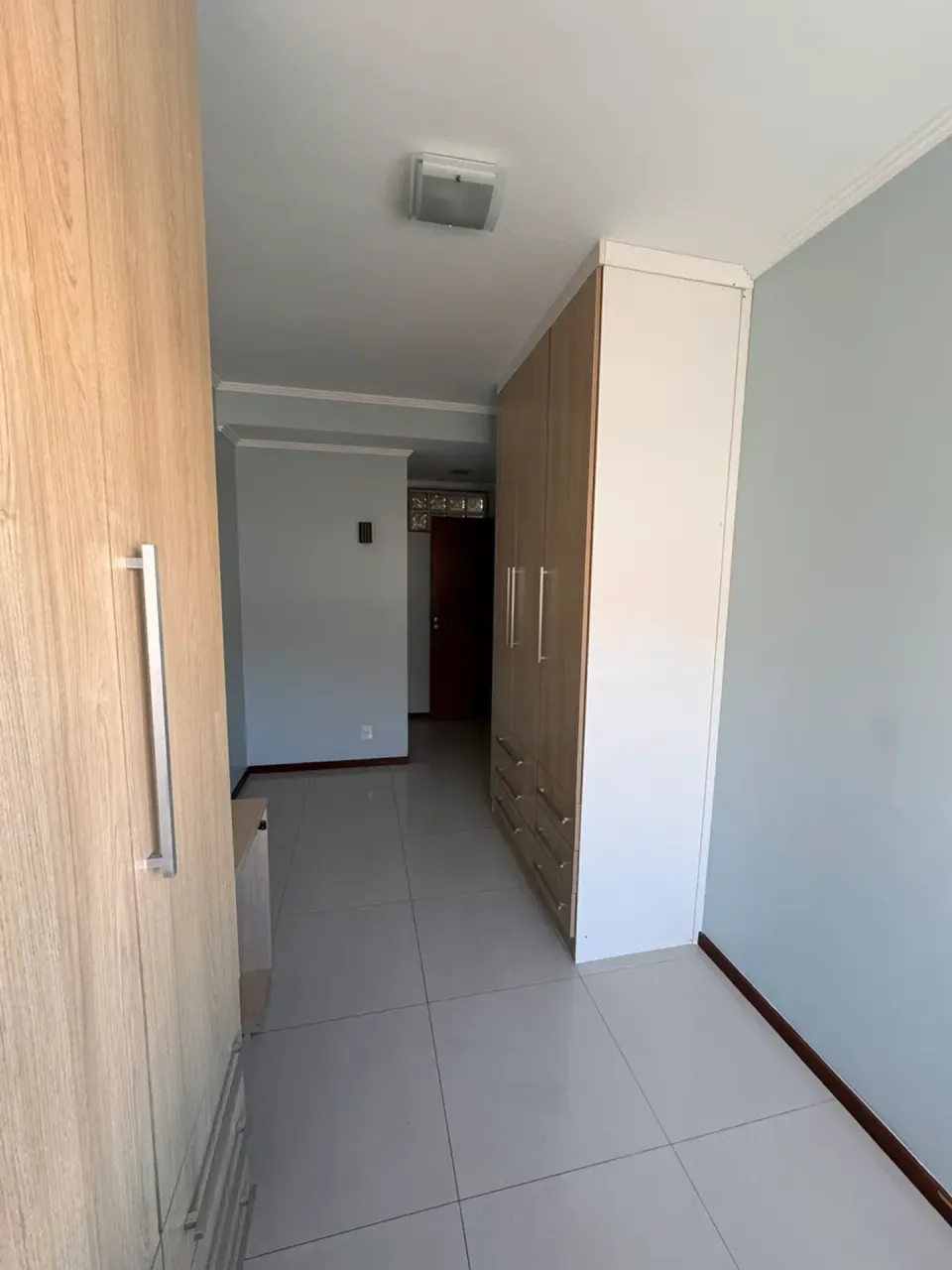 Apartamento com 4 quartos e cozinha separada fechada — photo 14