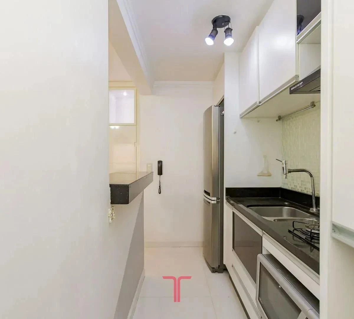 Furnished apartment, 47 m², with a walk-in closet — photo 26