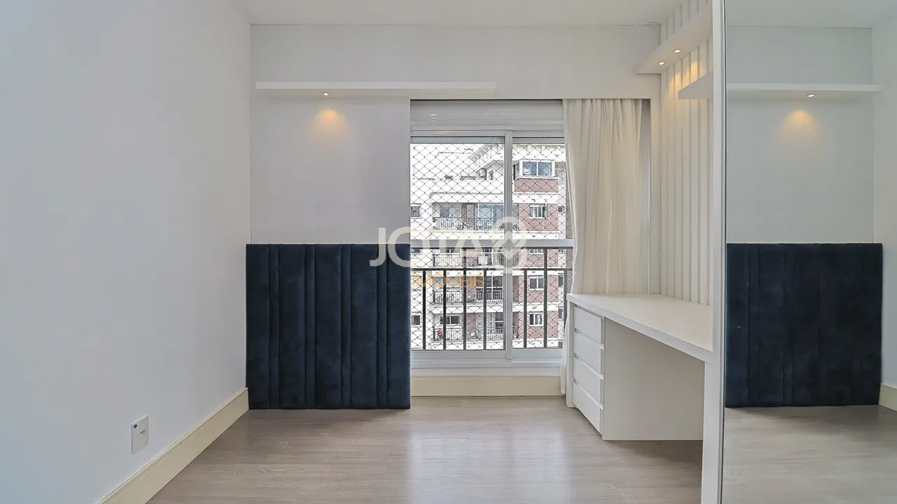 Apartment with 4 bedrooms and a private BBQ — photo 19