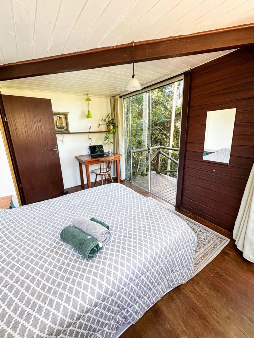 Furnished house, 135 m², with a water view — photo 15