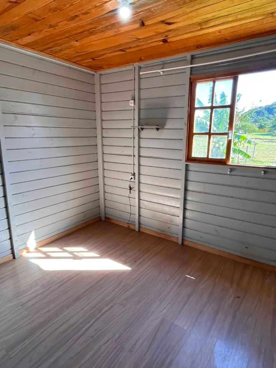 Unfurnished house with mountain views — photo 11