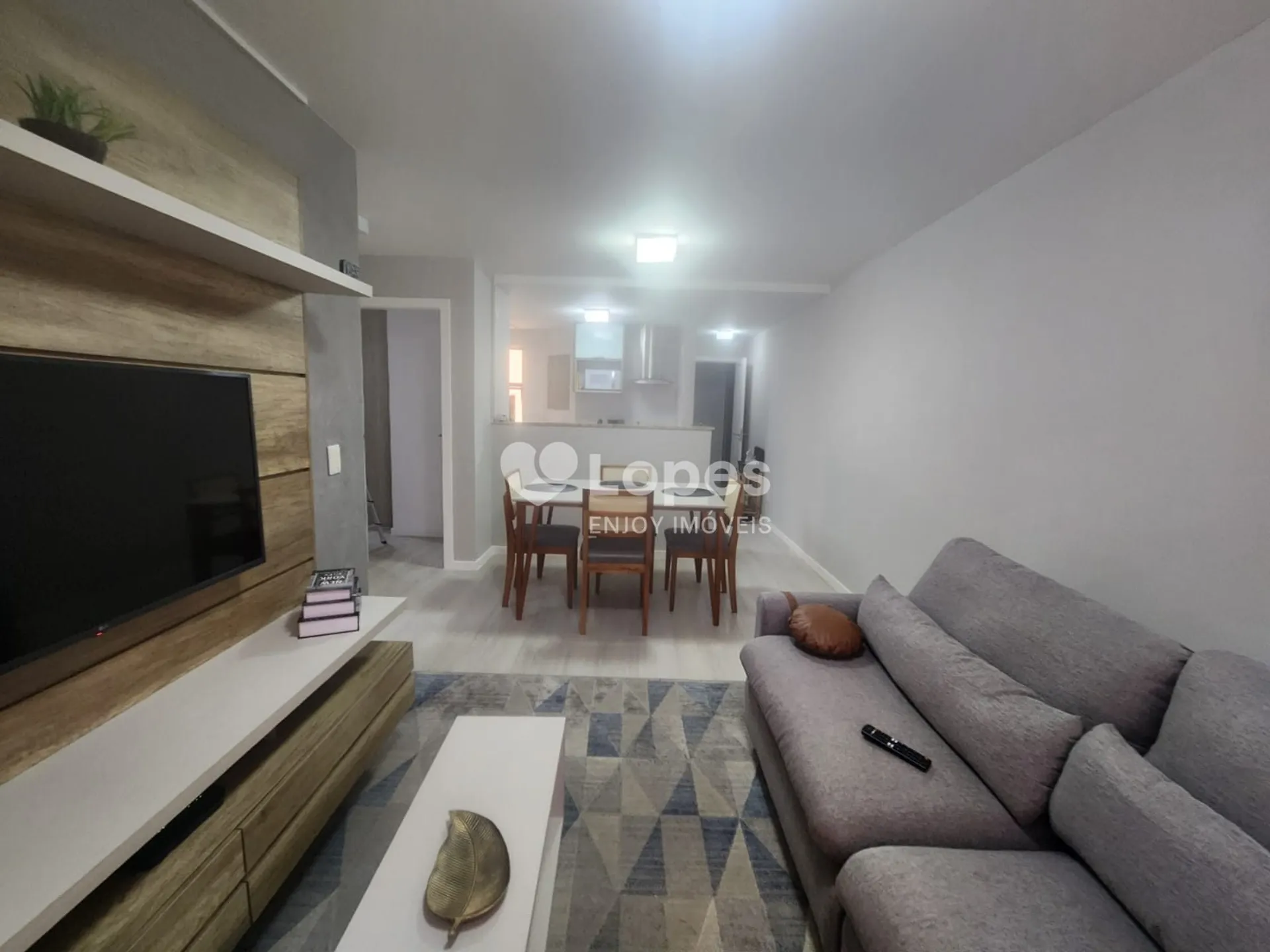 2-bedroom apartment in a building with a sauna — photo 14
