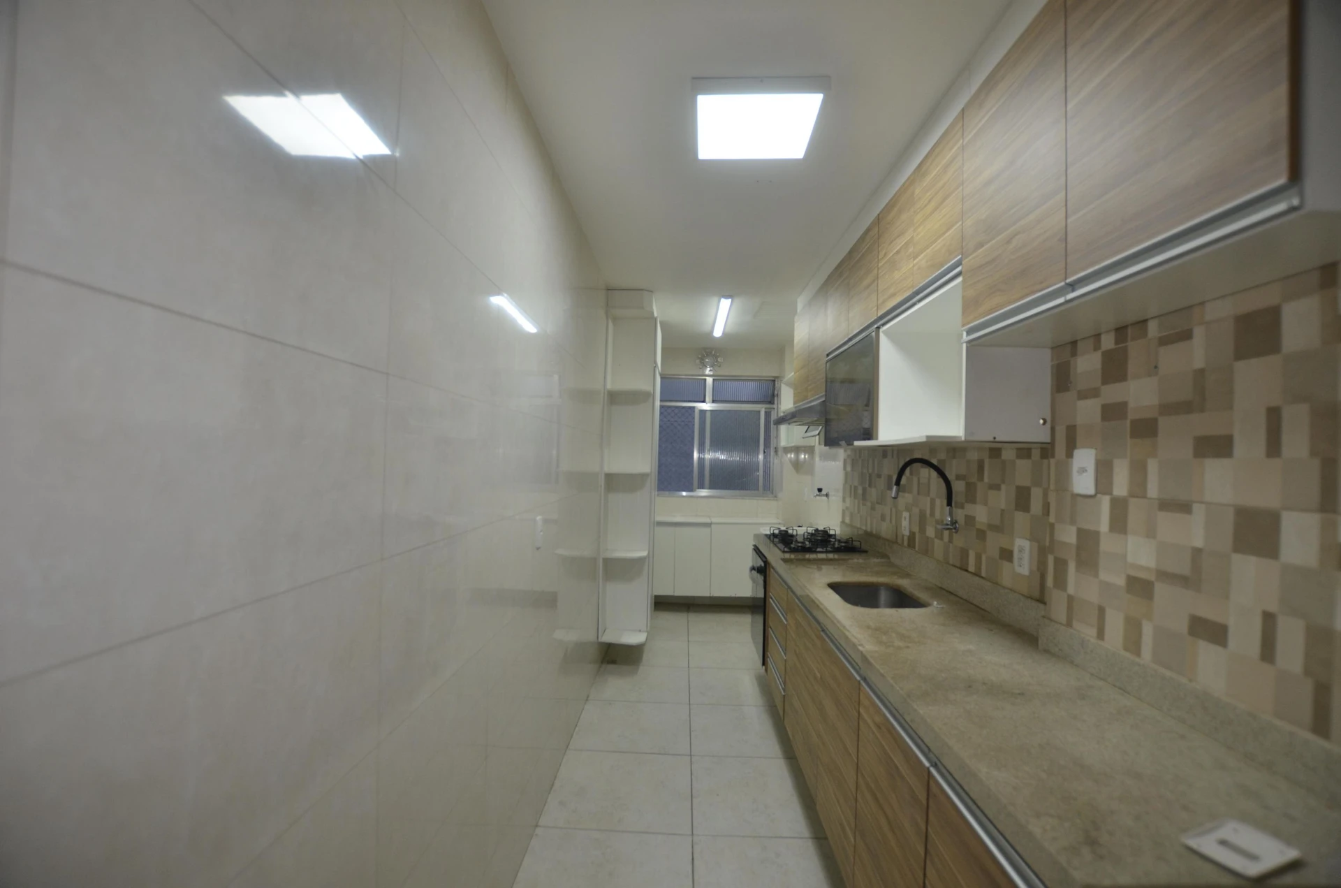 Apartamento com espaço de home office, Jardim Sulacap
