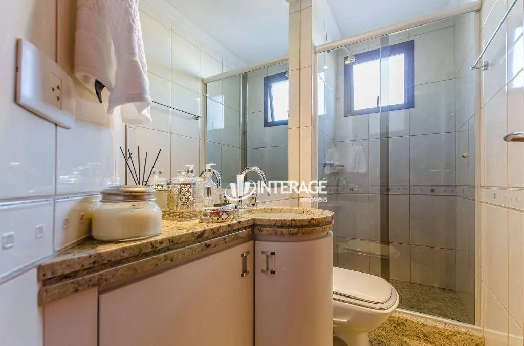 249 m² apartment with 3 bedrooms and 3 bathrooms — photo 11