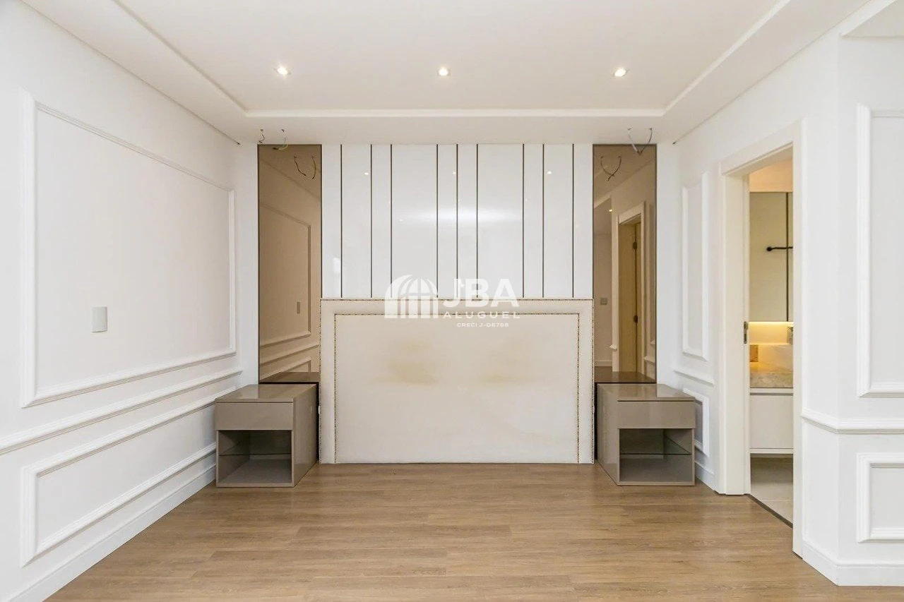 Floor-to-ceiling windows in a 2-bedroom house, 143 m² — photo 18