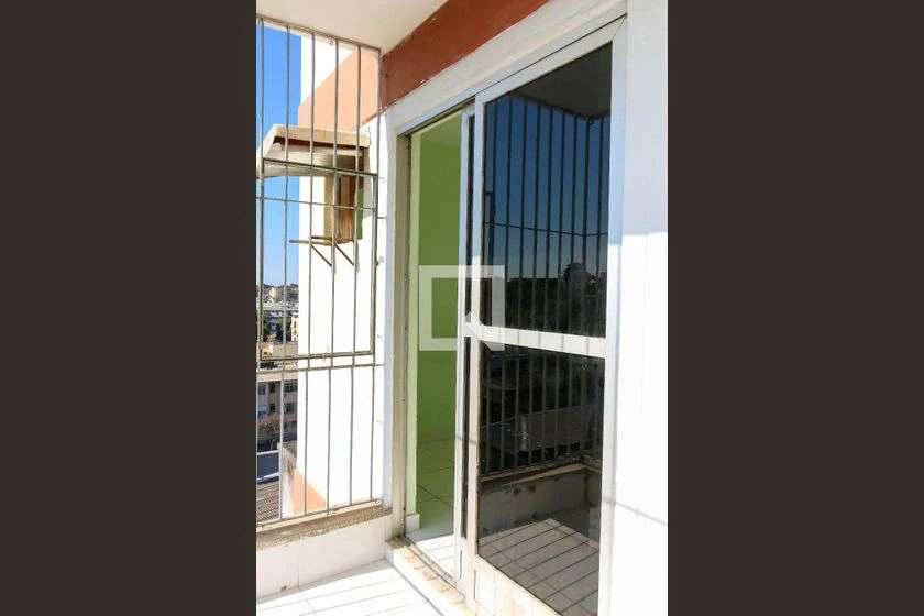 Apartment with 3 bedrooms, balcony and 1 parking spot — photo 53