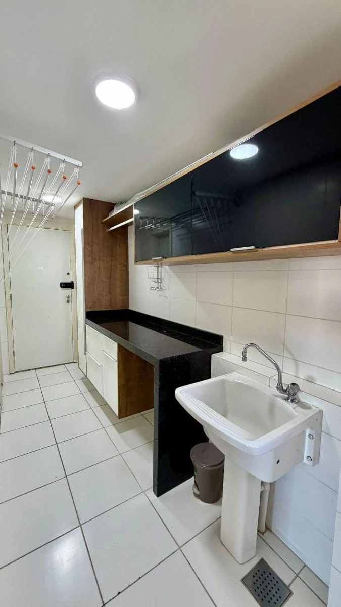 3-bedroom apartment with a home office — photo 3