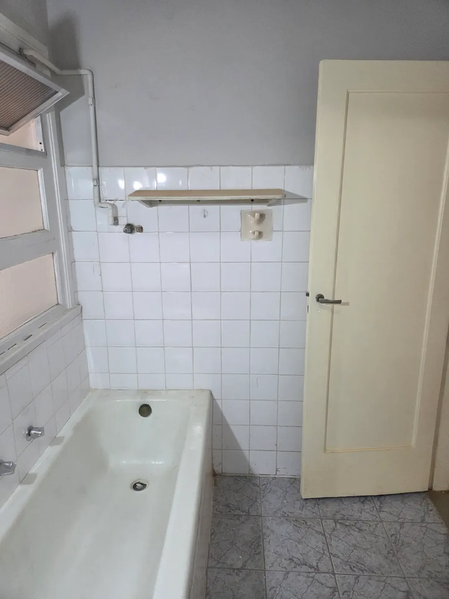 Ванна и 2 спальни: квартира 80 м² — photo 19