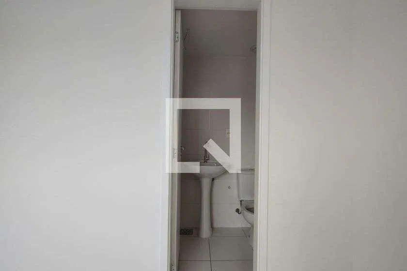 61 m² apartment with 2 bedrooms and a balcony — photo 9