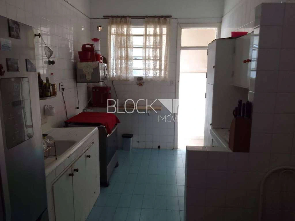 Furnished 2-bedroom apartment with balcony, 190 m² — photo 2