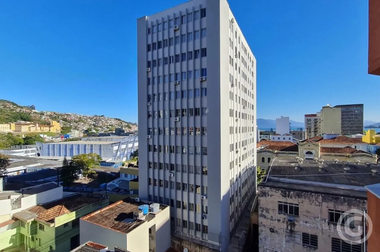 Apartamento de 32 m² com sacada e sala climatizada — photo 20