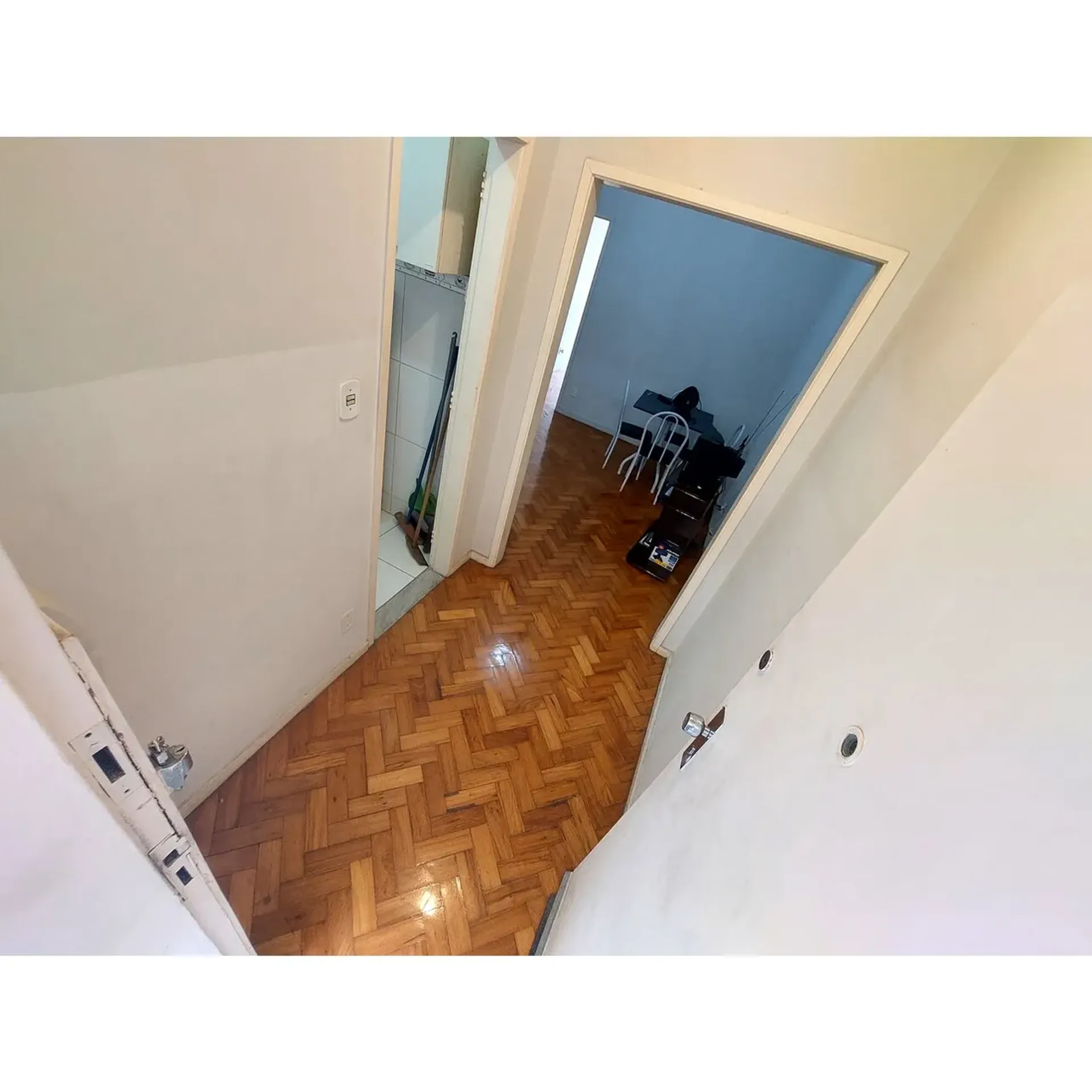 Apartment on the 5th floor with a washing machine — photo 15
