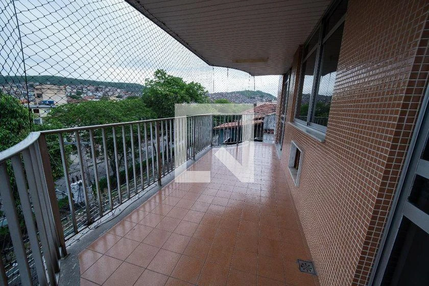 90 m² apartment with a park view and a bathtub — photo 4