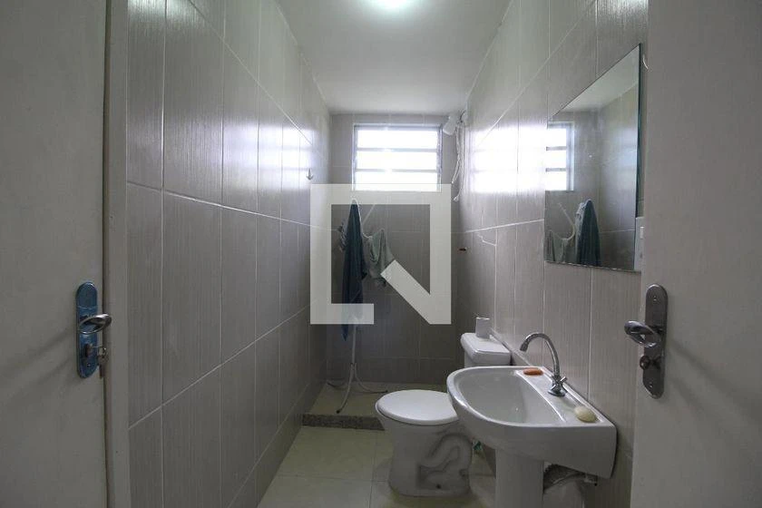 Casa para aluguel com 4 quartos e 240 m² — photo 29