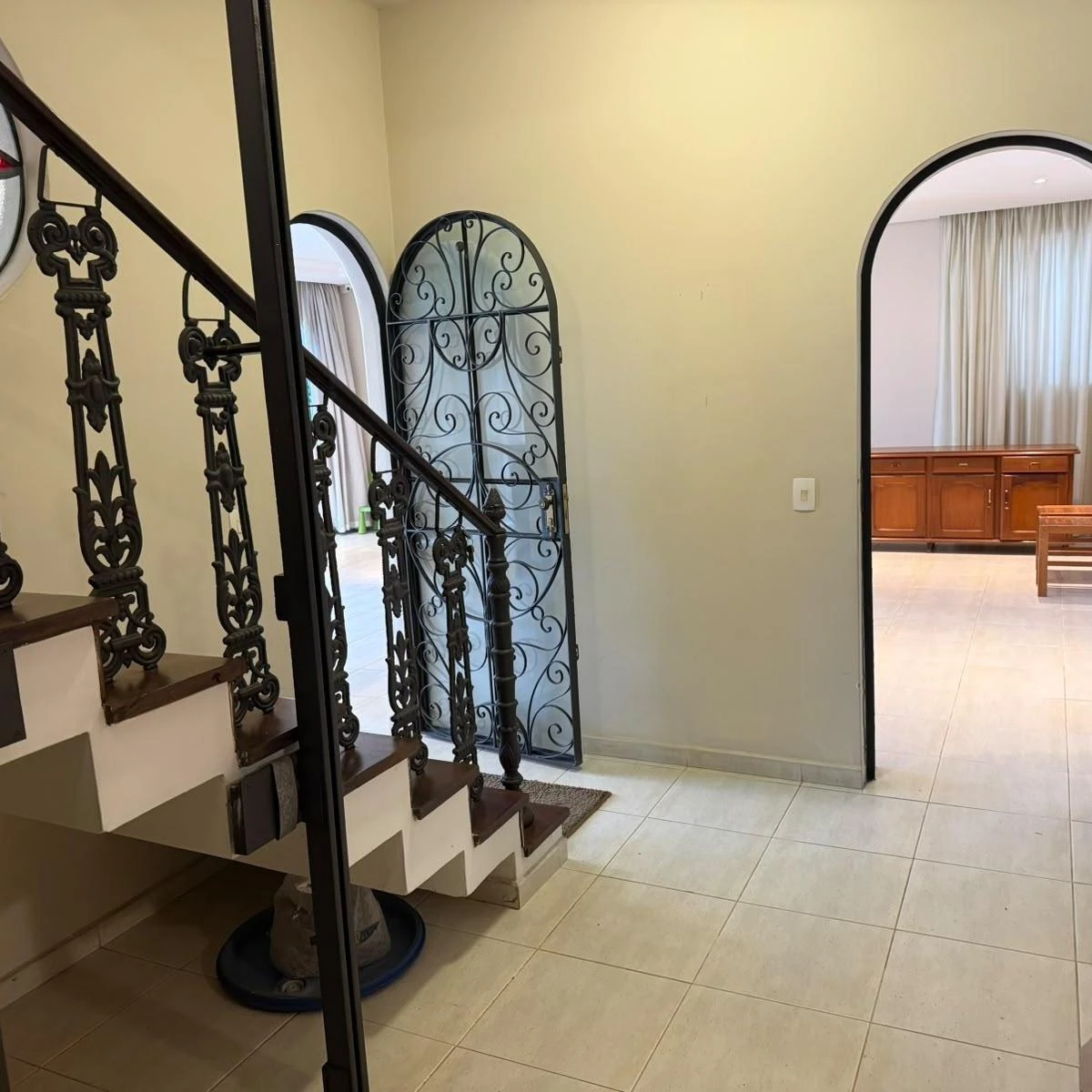 Мебльований будинок на 683 м² з 7 спальнями — photo 21