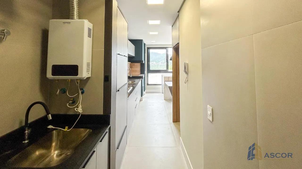 Apartment, 134 m², with a water view — photo 15