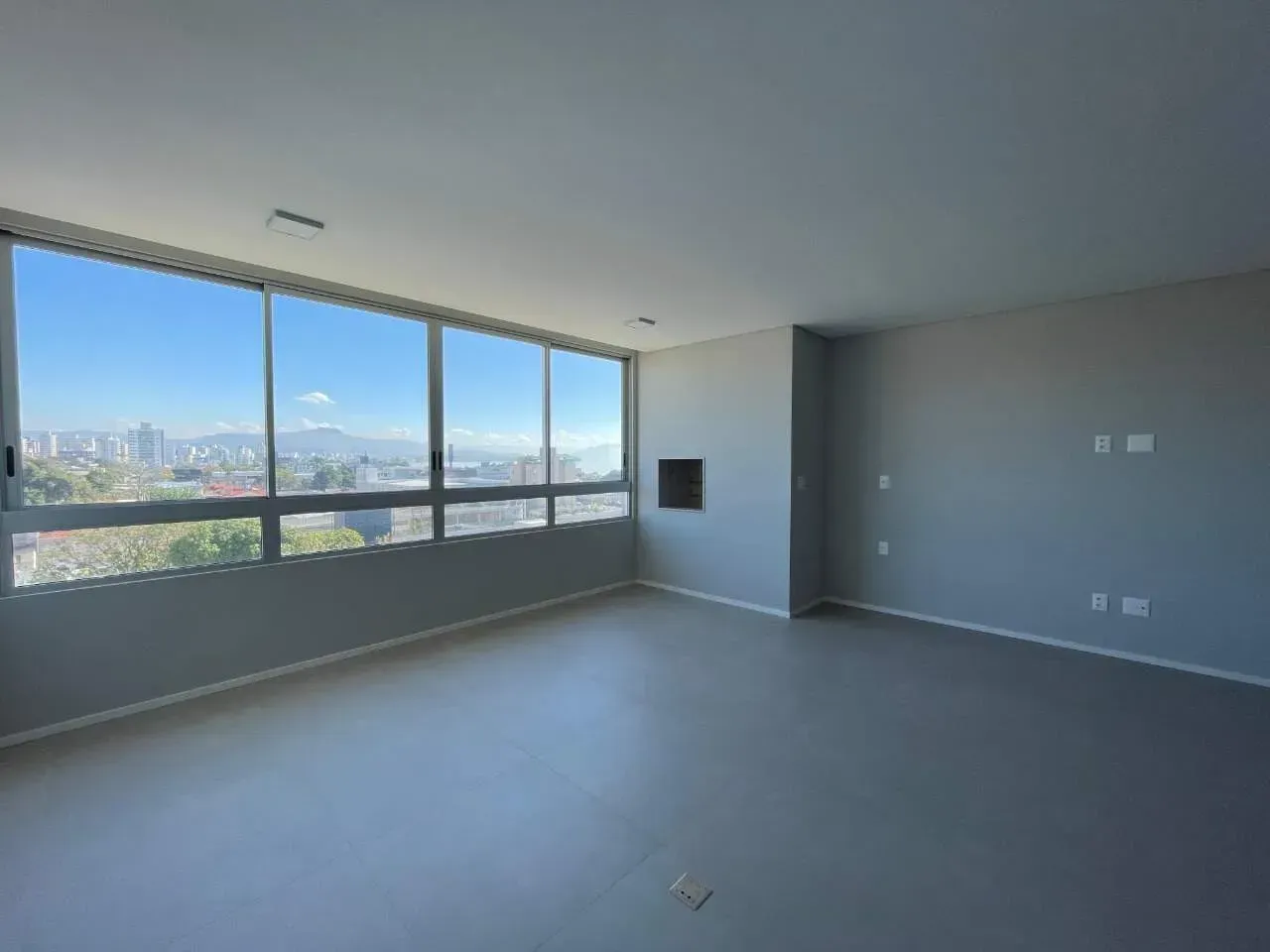 2-suite apartment with separate kitchen and 2 parking spots