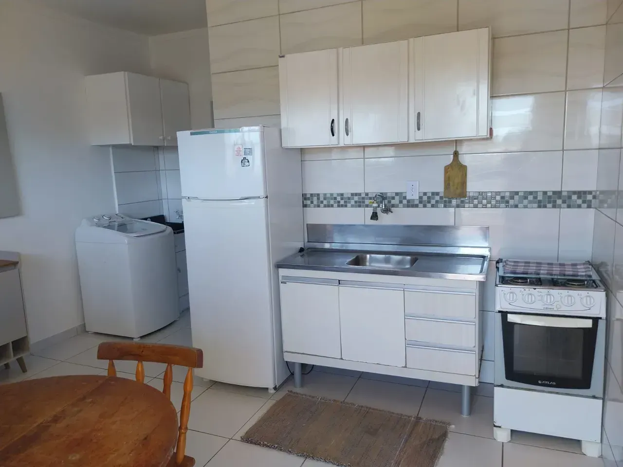 Furnished 1-bedroom apartment with 1 parking space — photo 2