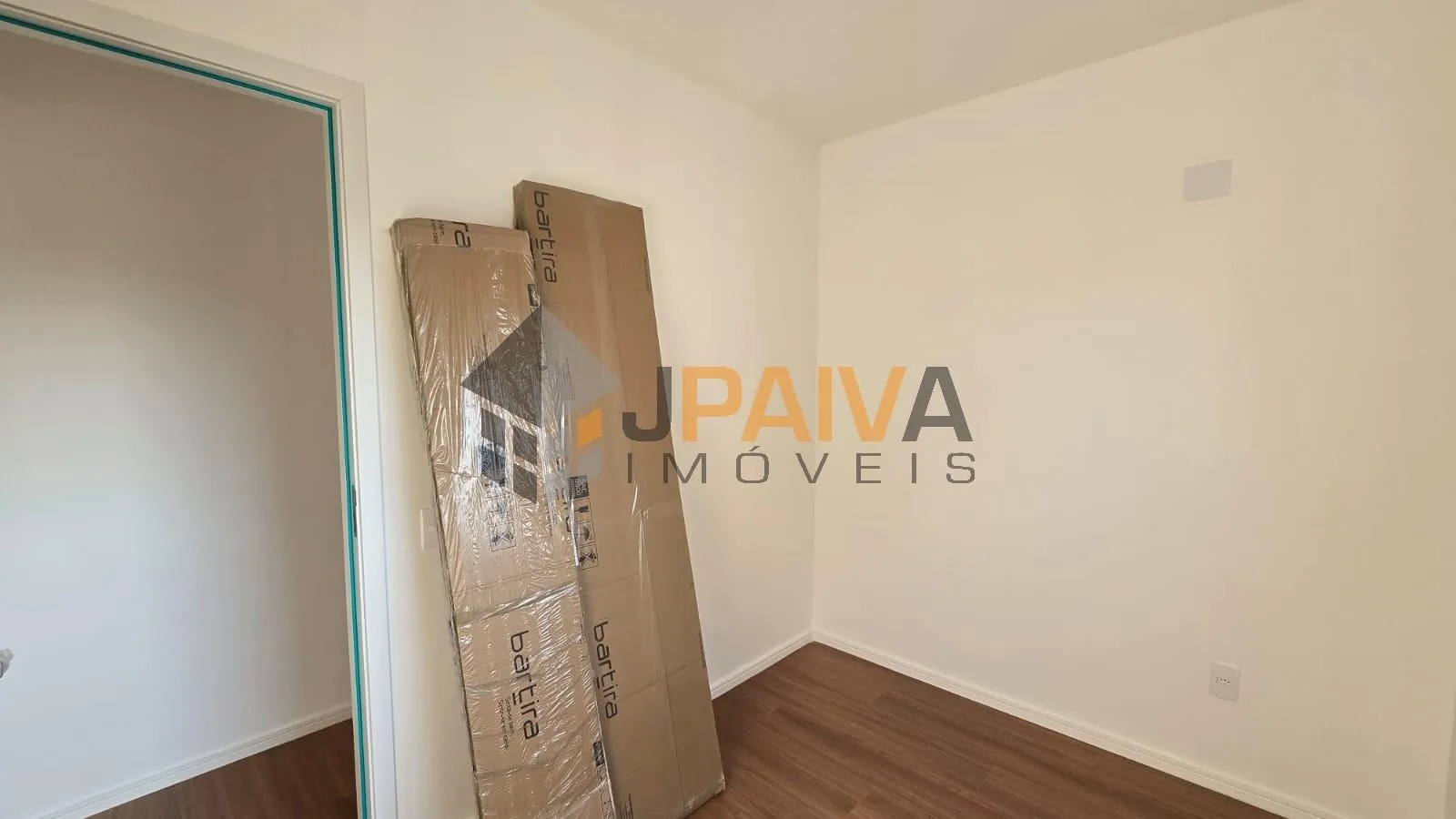 Apartamento com piso de madeira ou laminado, Barra Olímpica — photo 11