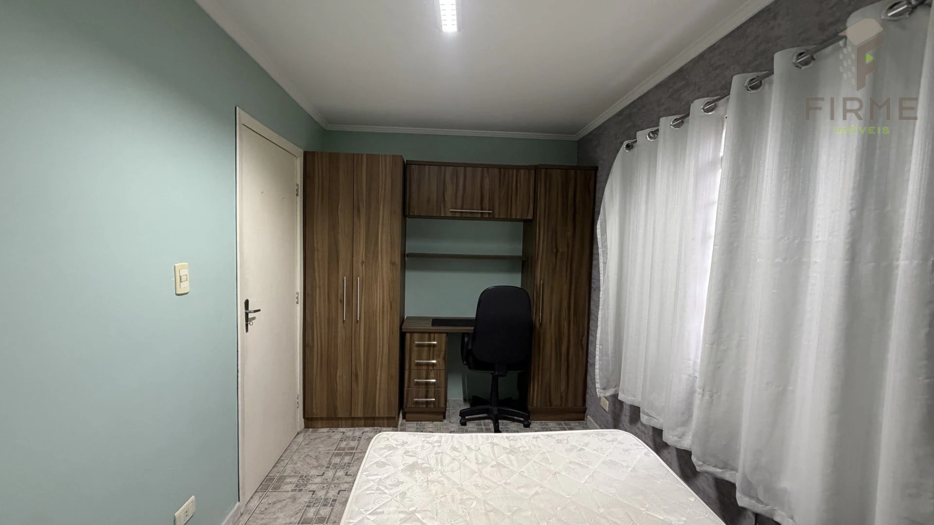 119 m² house with a private BBQ and a home office — photo 4