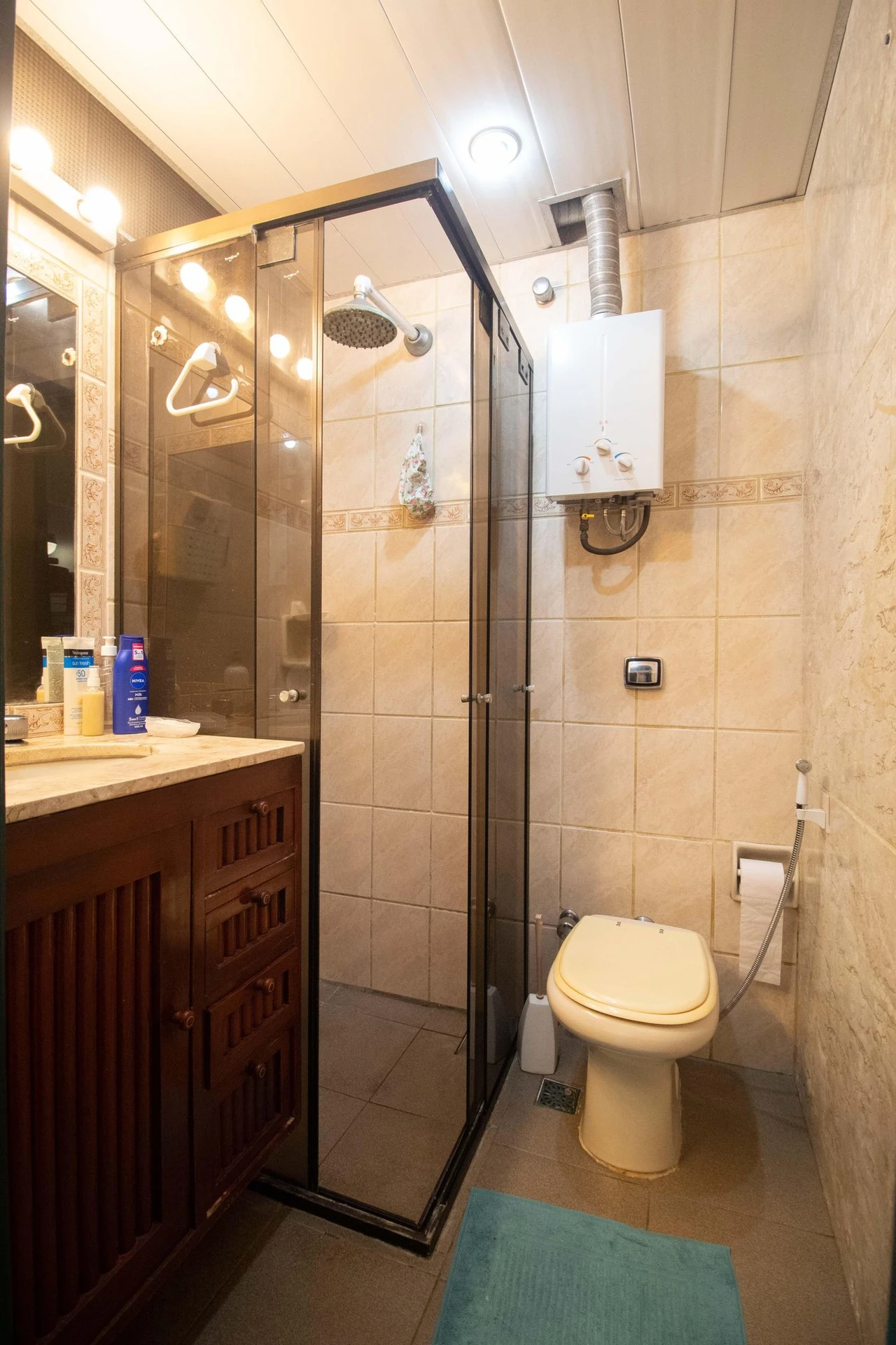 3-bedroom apartment with a water view in Rio de Janeiro — photo 19