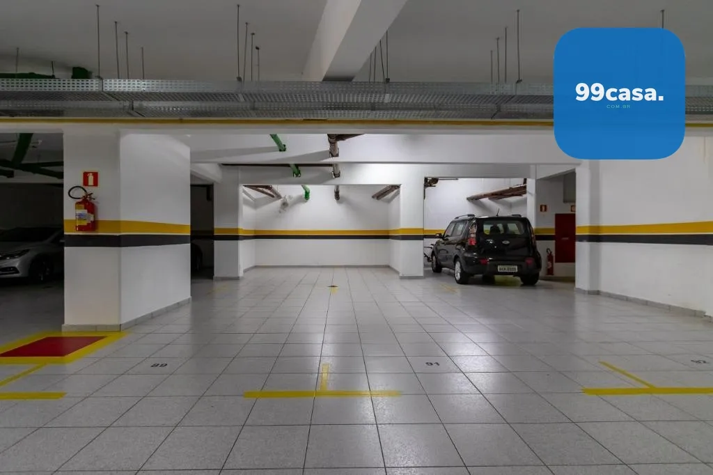 Apartamento de 4 habitaciones y 4 baños con cocina cerrada — photo 24