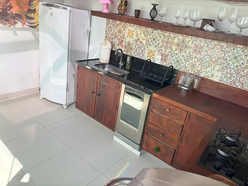 Apartamento sem mobília com cozinha americana a gás — photo 38