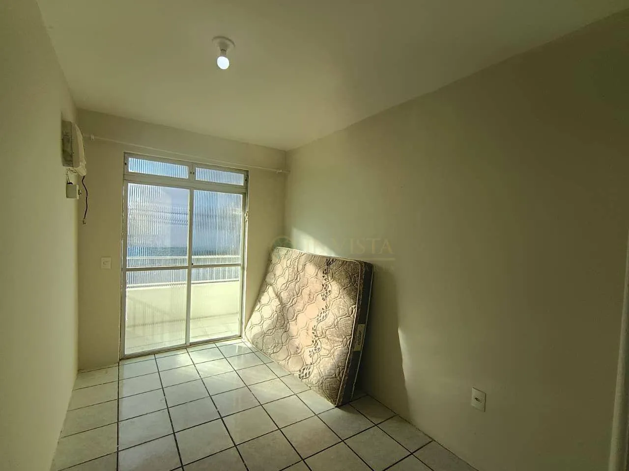 Apartment with 2 bedrooms, balcony and 80 m² — photo 4