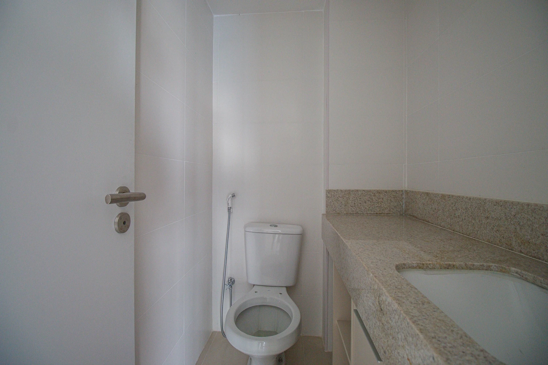 Apartamento mobiliado com 3 quartos e 3 banheiros — photo 20