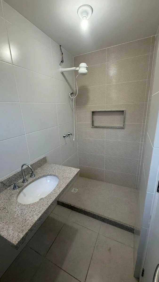 145 m² top-floor home with balcony and 2 parking spots — photo 13