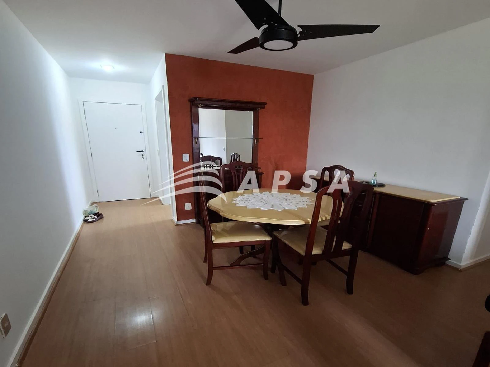 Mountain view in a 3-bedroom apartment, 80 m² — photo 13