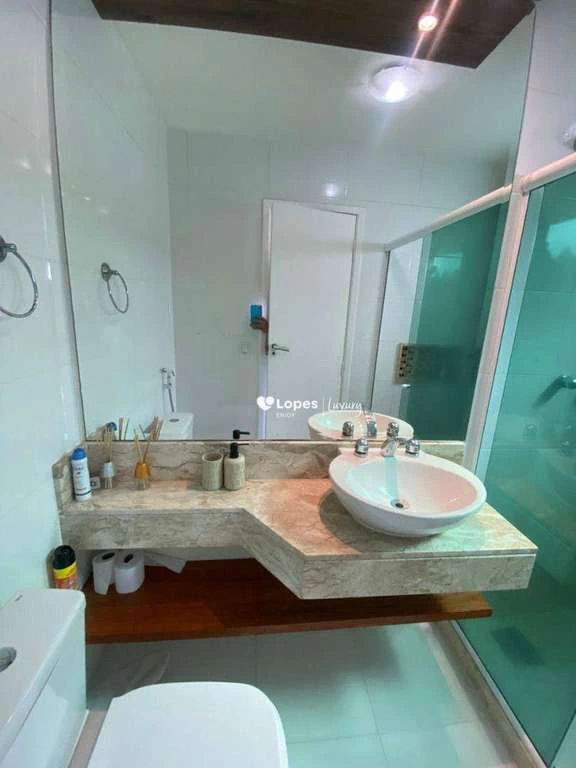 Furnished house with 6 bedrooms and separate kitchen — photo 5