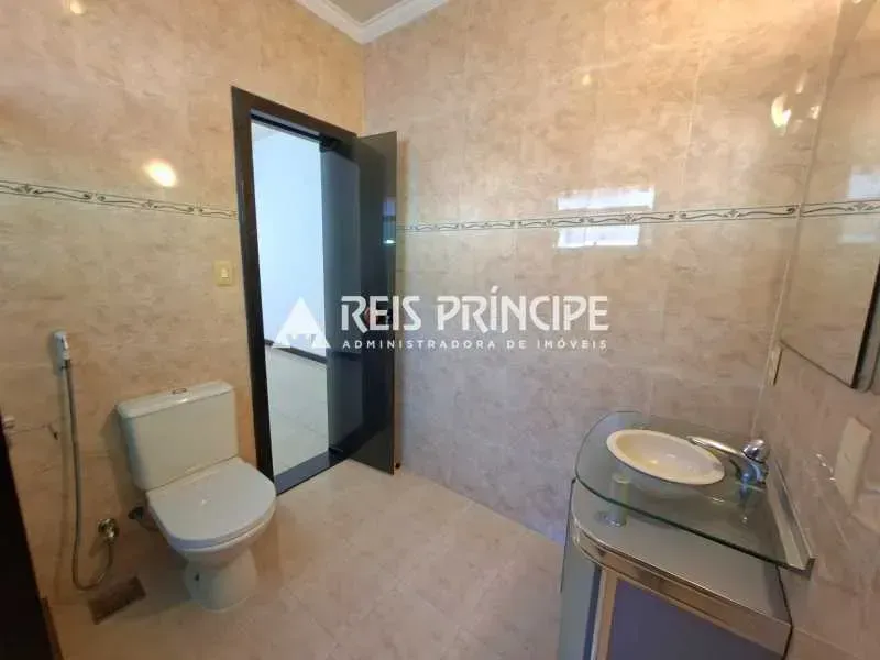 Casa com 5 quartos e 5 banheiros, 364 m² com garagem — photo 10
