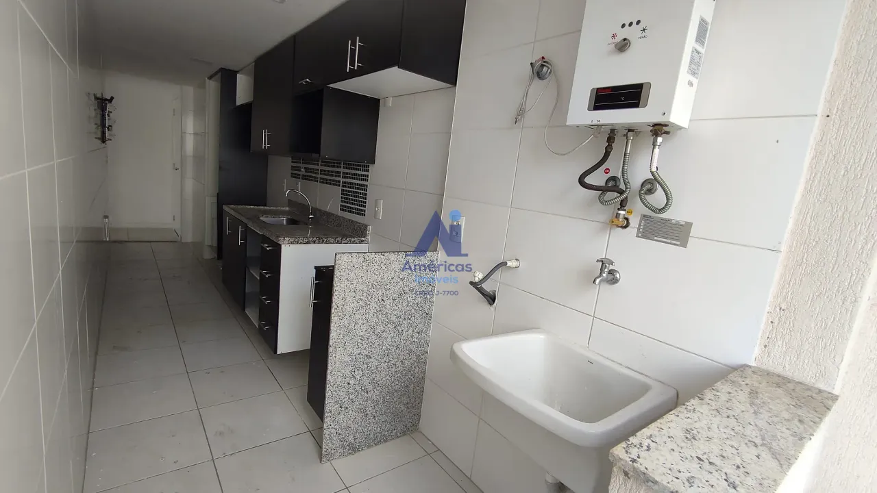 3-bedroom apartment with a balcony grill — photo 10