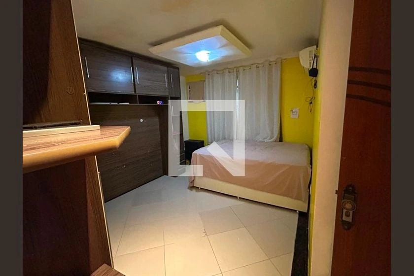 Apartamento de 72 m² com 2 quartos e 1 banheiro — photo 2